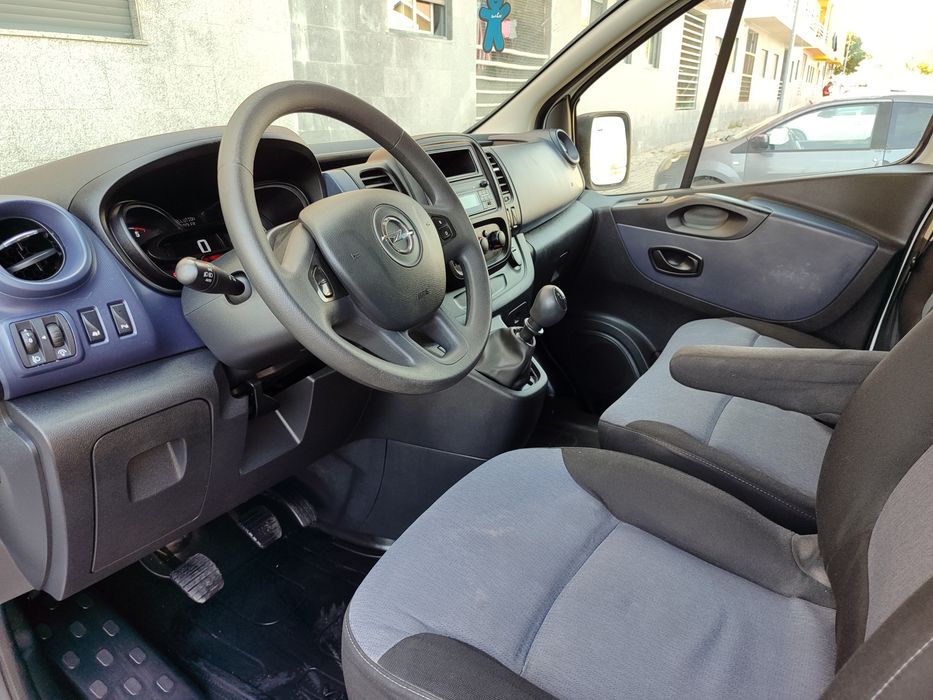 Opel Vivaro 1.6 DCI 9 Lugares