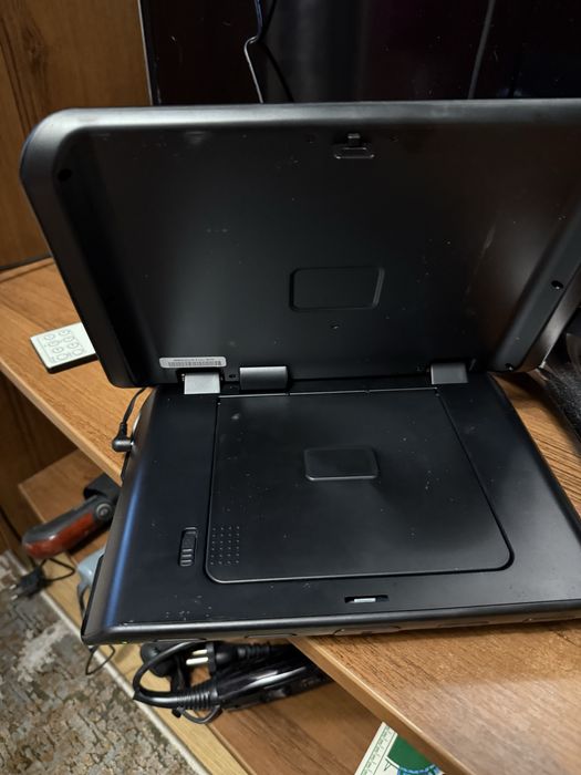 DVD програвач 2 шт NextBase у автомобіль або для дому
