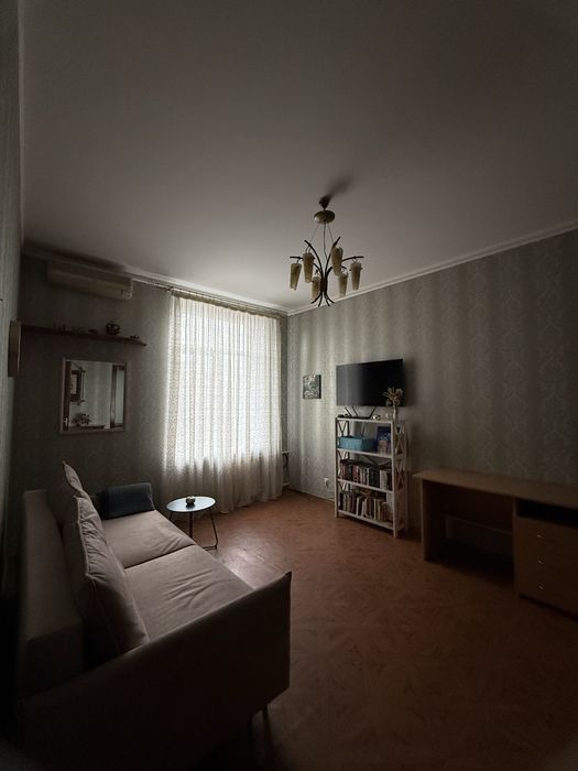 Сдам 2 ком кв Леси Украинки ул.