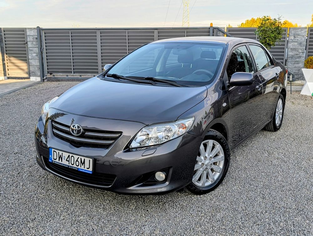Toyota Corolla 1.6 Luna