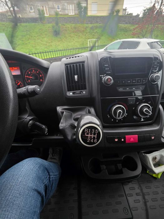 Fiat ducato cabine dupla 7 lugares caixa coberta