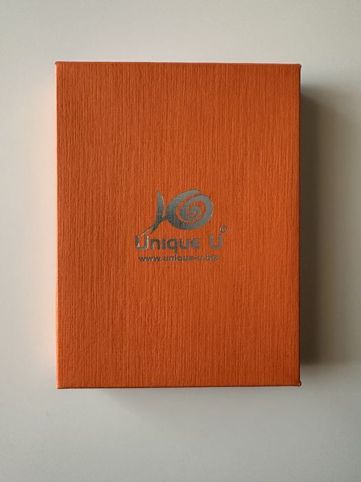 Обкладинка-чохол для паспорта від UNIQUE U