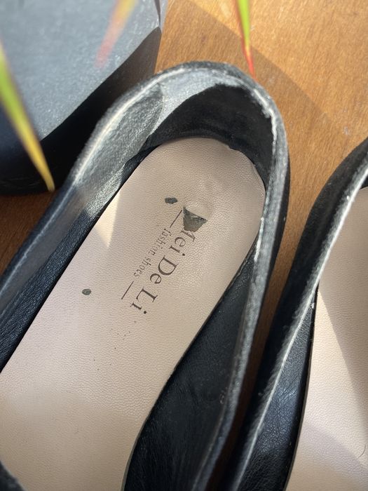 Чорні лофери з замші