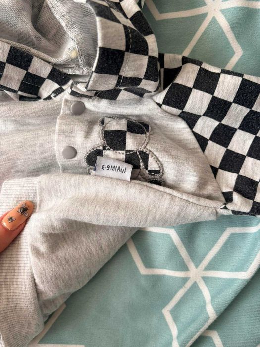 Bluza chłopięca z kapturem