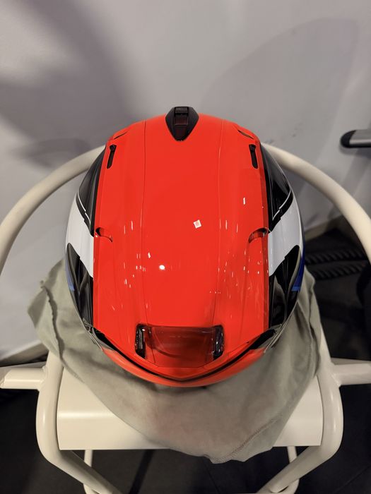 Capacete Arai RX-7V