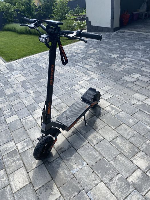 Електросамокат Kukirin G2
