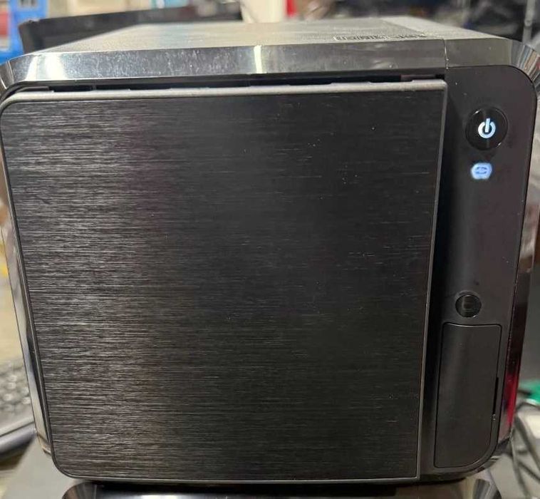 Gravador Camaras NVR NUUO NVRmini 3 4 bahías NE-4163