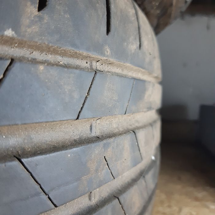 Літо brigestone r16