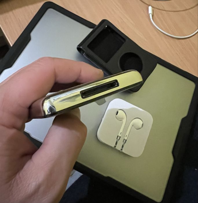 iPod Classic 6gen 80gb +EarPods чохол
