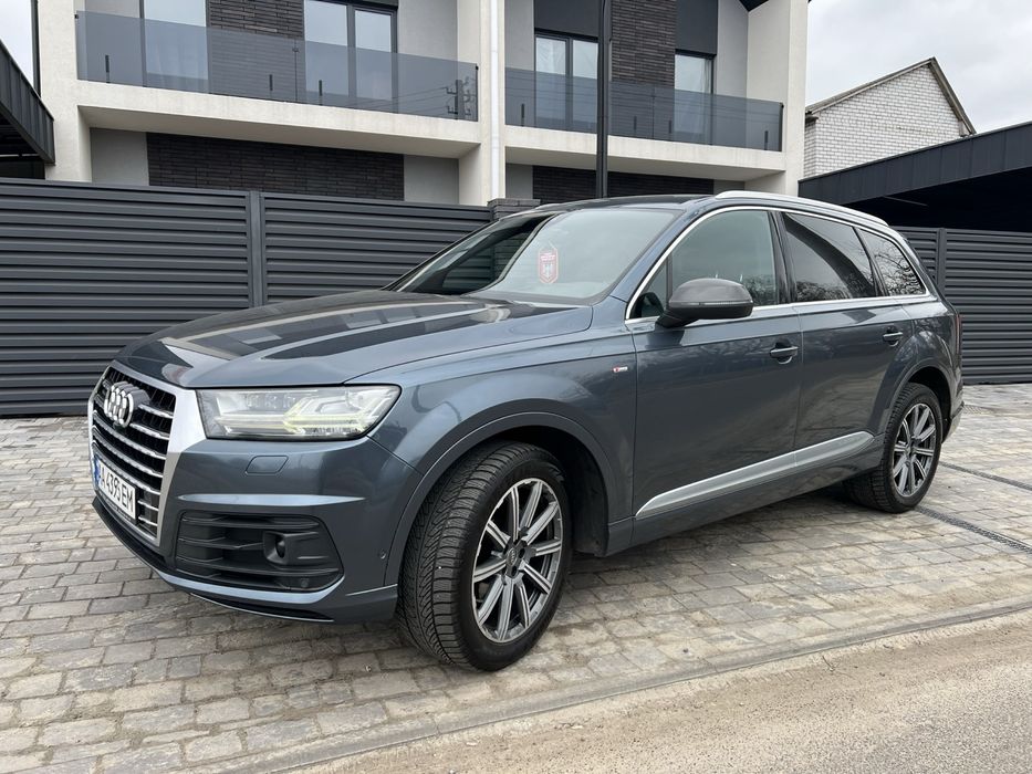 Авто Audi Q7 3.0 TDI