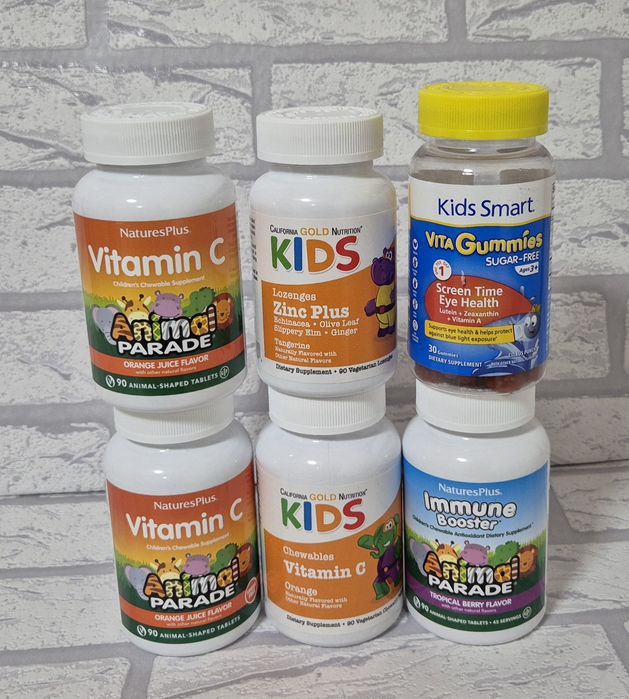 Омега3, вітамін C, D3, цинк, кальцій, магній, мультивітаміни для дітей