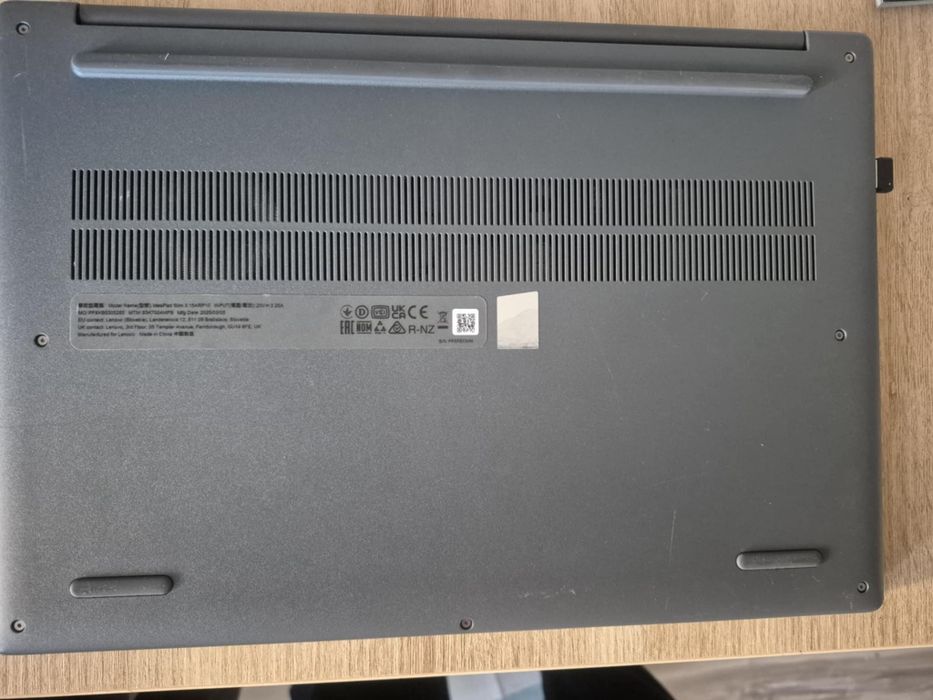 Lenovo Idea Pad Slim 3 (NOWY)