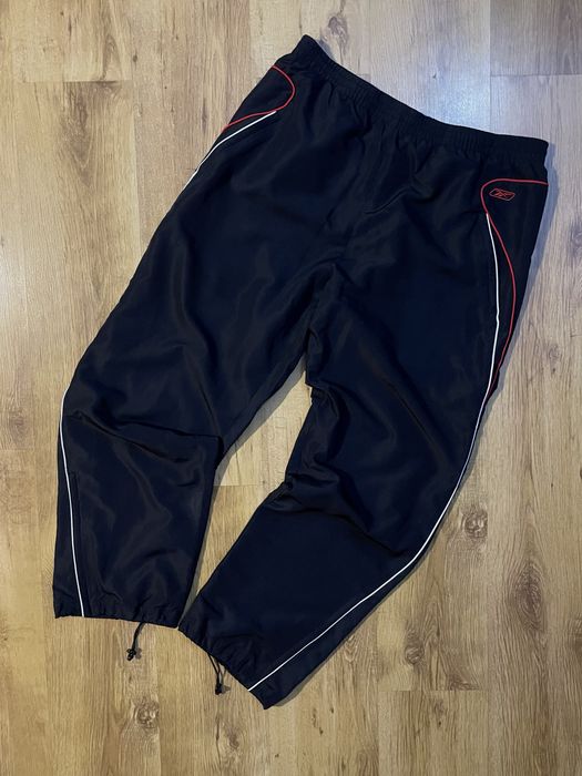 Широкі нейлонові штани Reebok