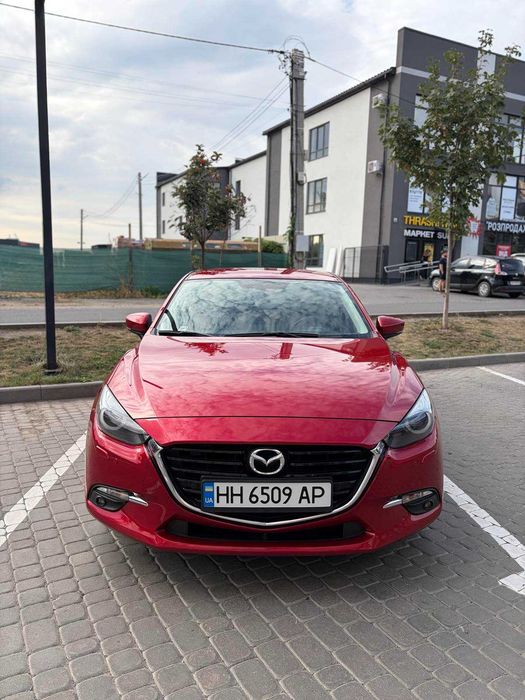 Mazda 3 ВМ  2017 III покоління/BM/BN (FL)  •  1.5 SkyActiv-G AT (120 к.с.)  •  Touring +