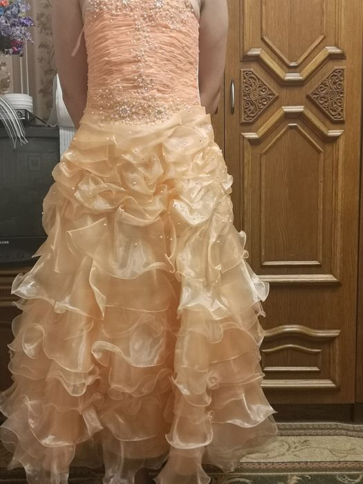 Плаття святкове випускне