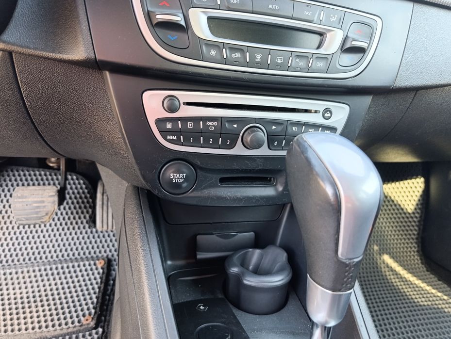 Renault Fluence 2010 VIN VF1LZBG0T42798469 фото оголошення 4 з 23