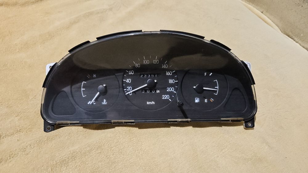 Панель приборов Ланос / Сенс