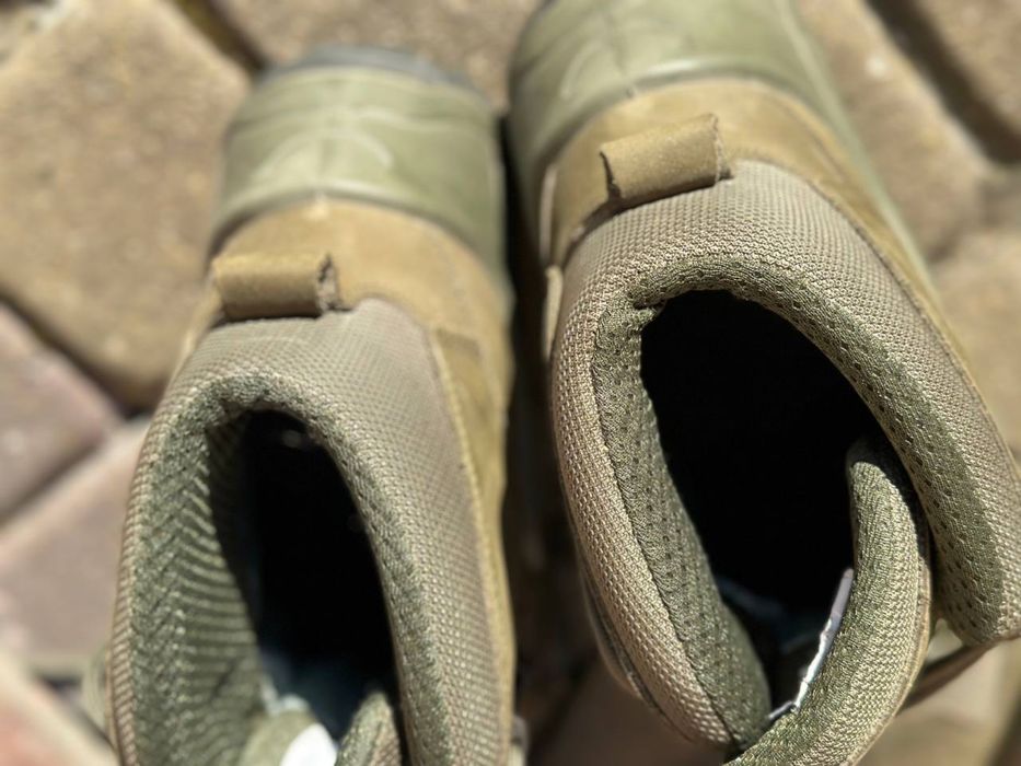 Демосизонні берци