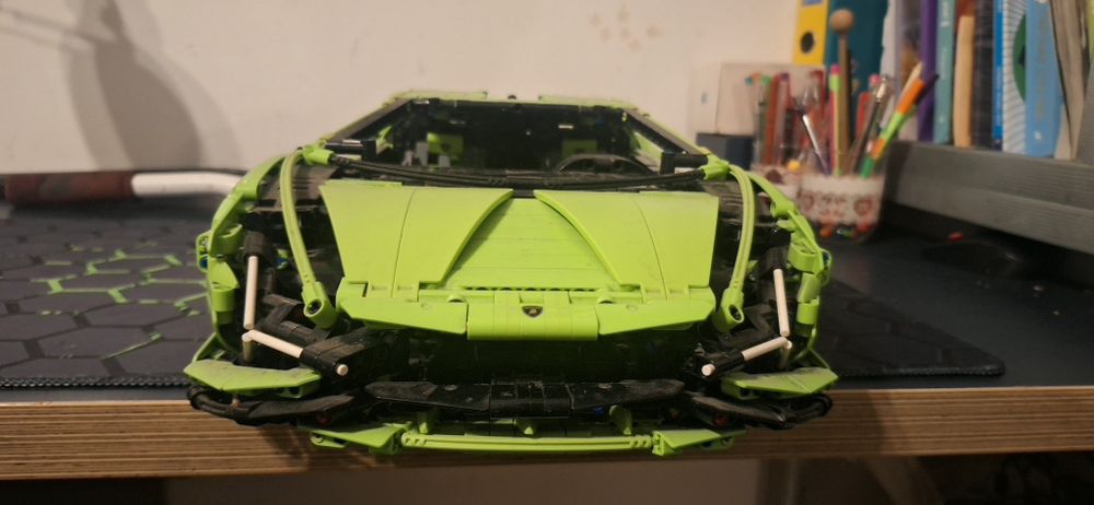 Lego technic Lamborghini Sian
