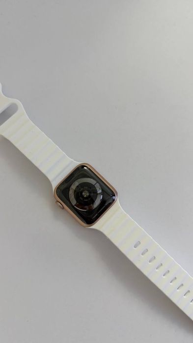 apple watch series 5 40mm - Купить электронику - Цены на OLX.ua