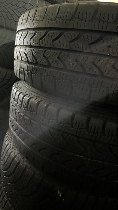Пара зимової гуми 195/70/15c Sava