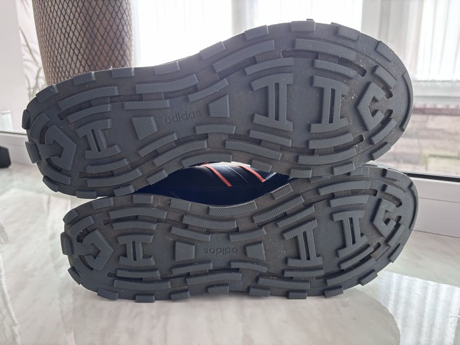 Мужские кроссовки adidas futro размер 41