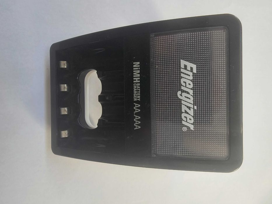 Ładowarka ENERGIZER Maxi do Baterii AAA R3 AA R6