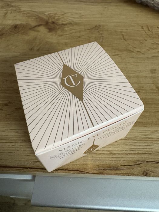 Charlotte Tilbury krem  pod oczy