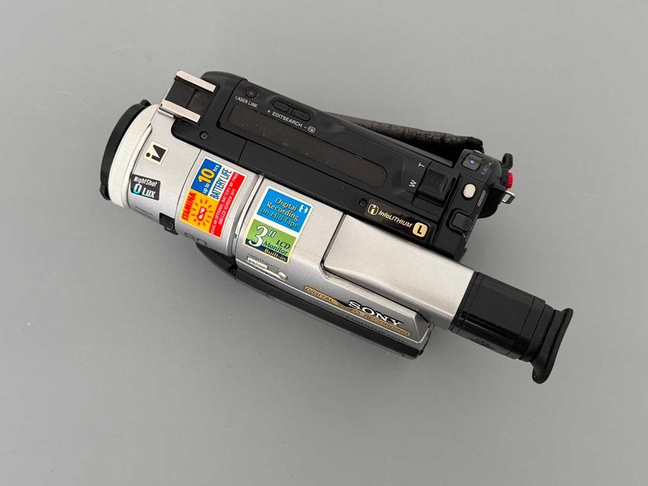Cyfrowa Kamera Handycam Sony Video8 Hi8 Digital8 DCR-TRV210E TOP