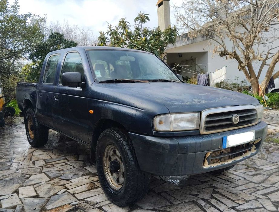 Mazda B2500 4x4 2001