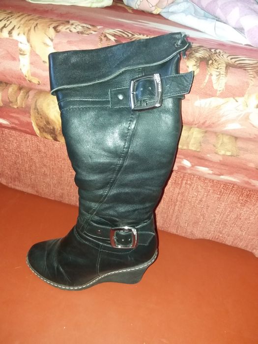 Сапоги зимние  женские