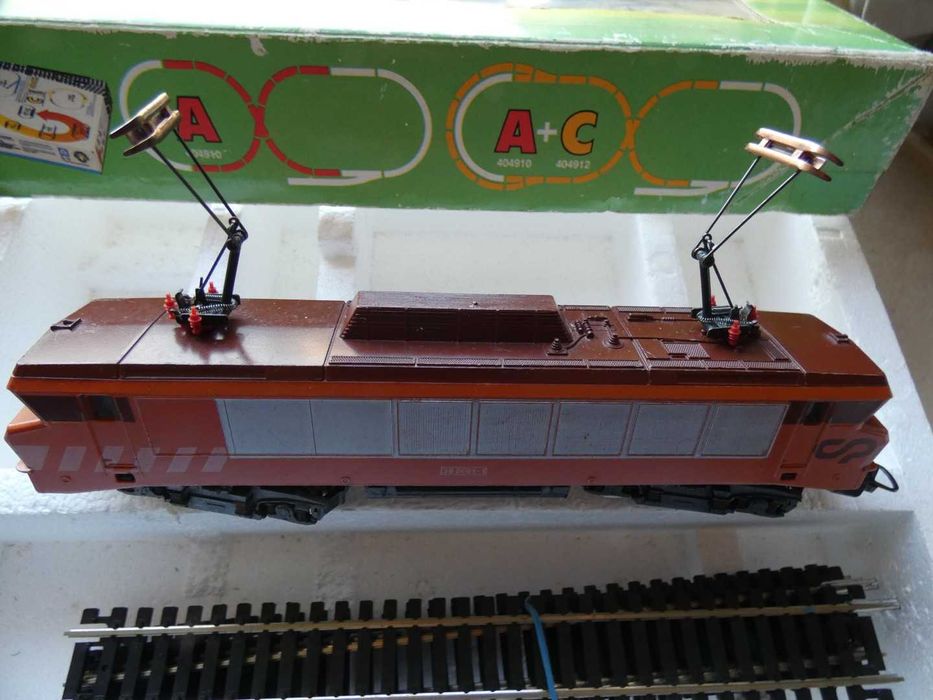 Escala H0 Comboios eletricos; varios CP originais LIMA;ler anuncio