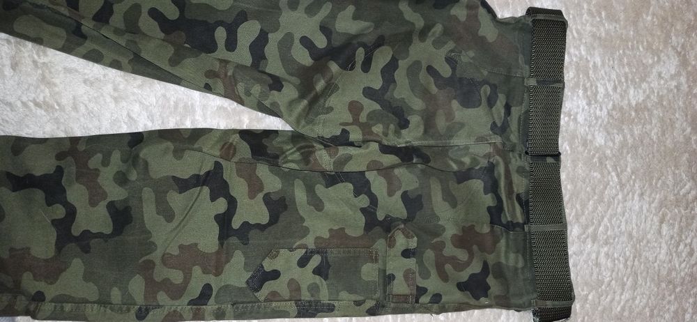 Bluza +spodnie moro+koszula