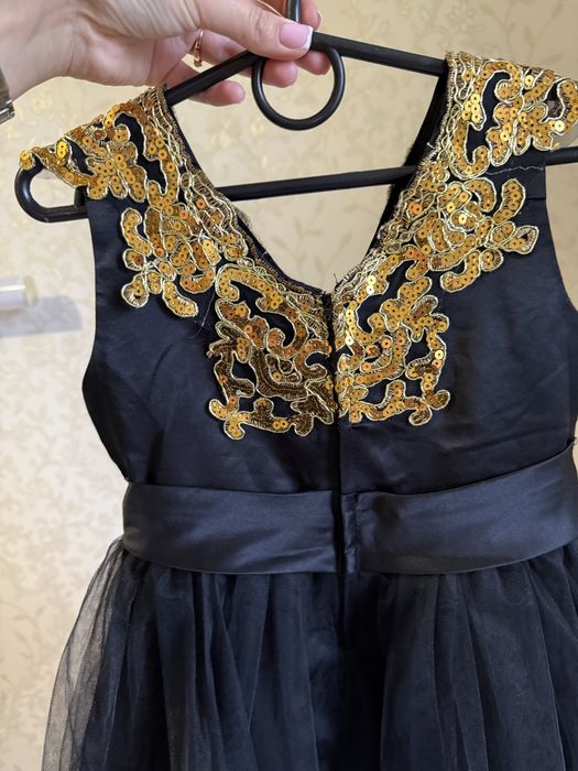 Пишна сукня на свято в садочок