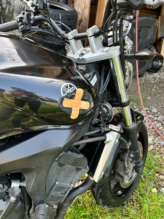 Motocykl Yamaha FZ6