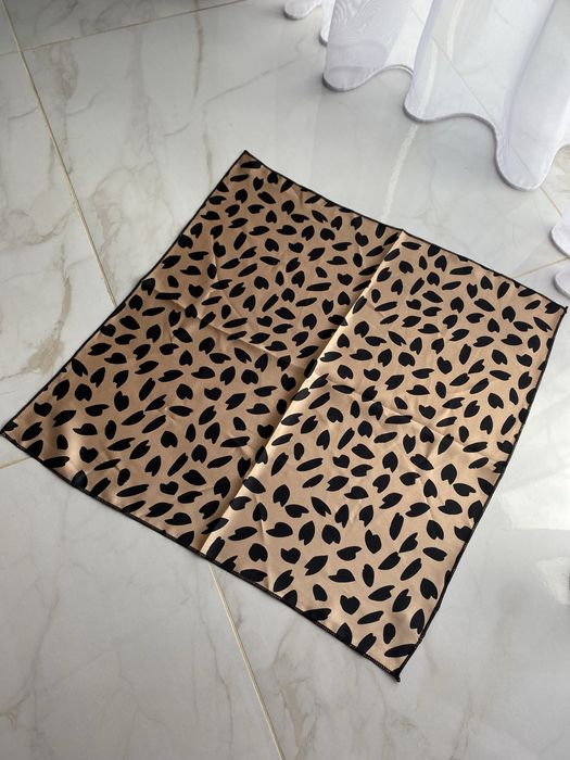 Трендова хустинка