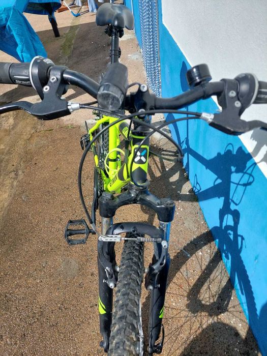Bicicleta RockRider  Roda 24, 500 BTT Amarelo Neon Crianças entre os 9 e 12 anos (135  a 150cm).