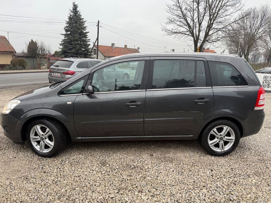 OPEL ZAFIRA 2009 1.6 7-osobowy stan bdb