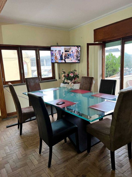 Quartos para Alugar numa das melhores zonas d Cascais quarto partilhad
