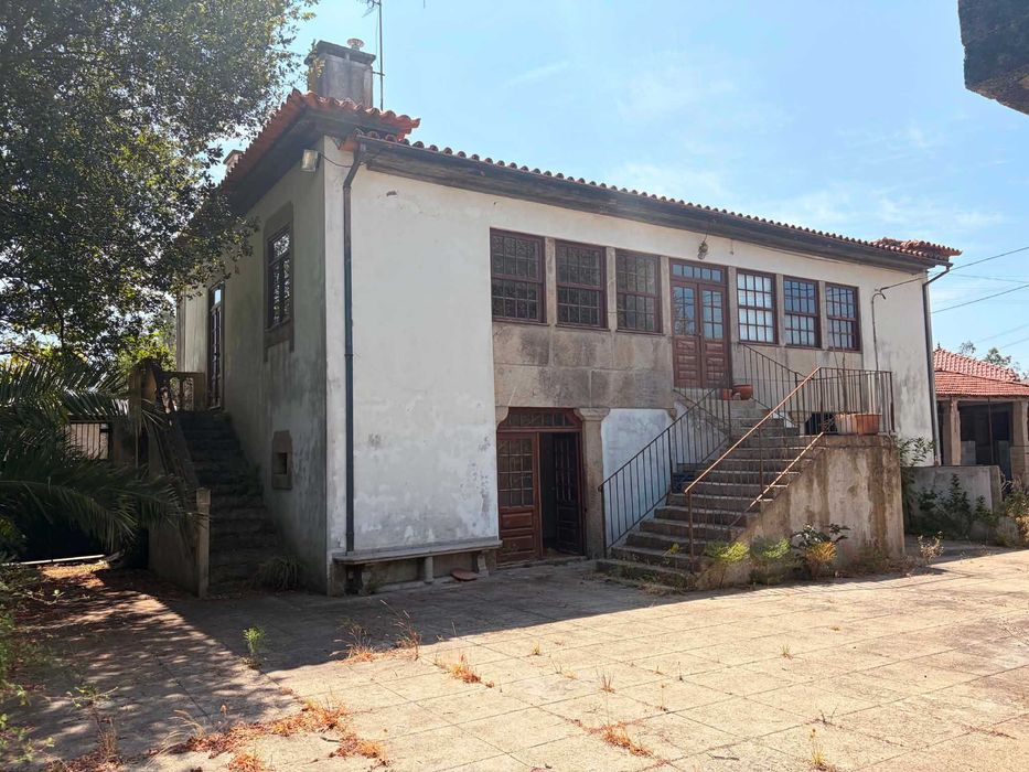 Moradia T3 à Venda em Mazarefes - Viana do Castelo
