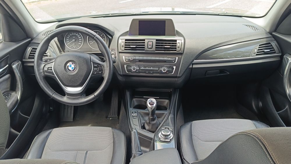 BMW 116D versão Urban 2013