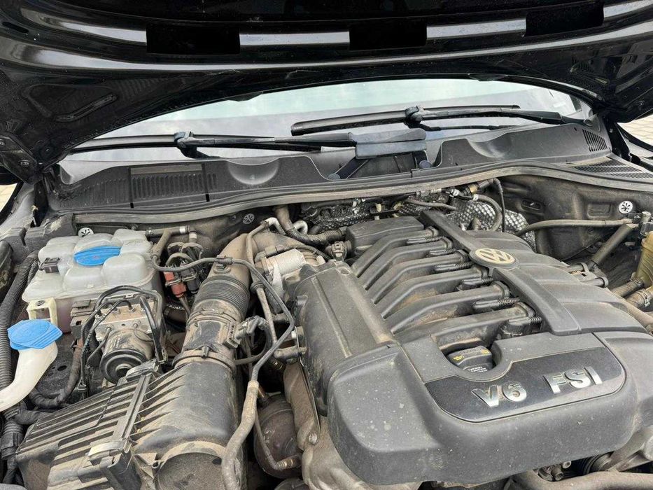 VW Touareg  є все що може бути