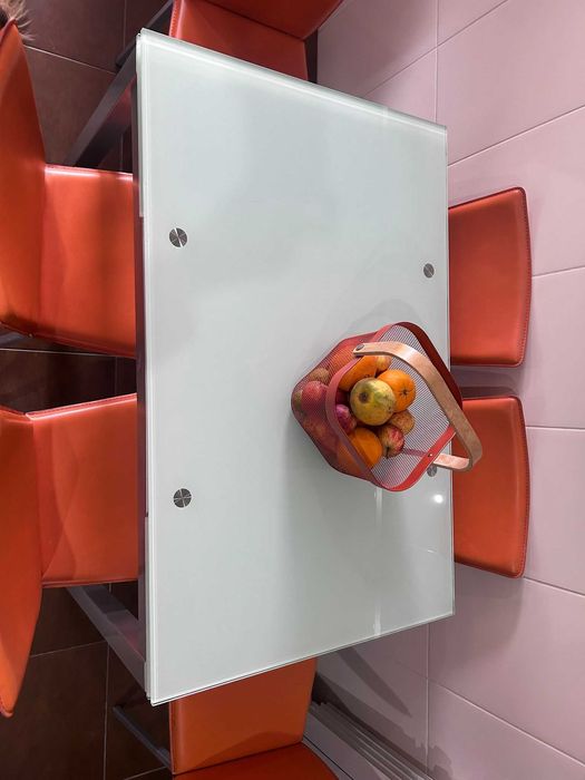 Mesa de vidro temperado extensível + 6 Cadeiras