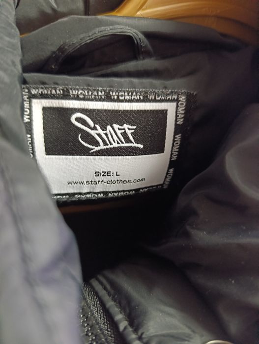 Куртка жіноча Staff розмір Л осінь демісезонна