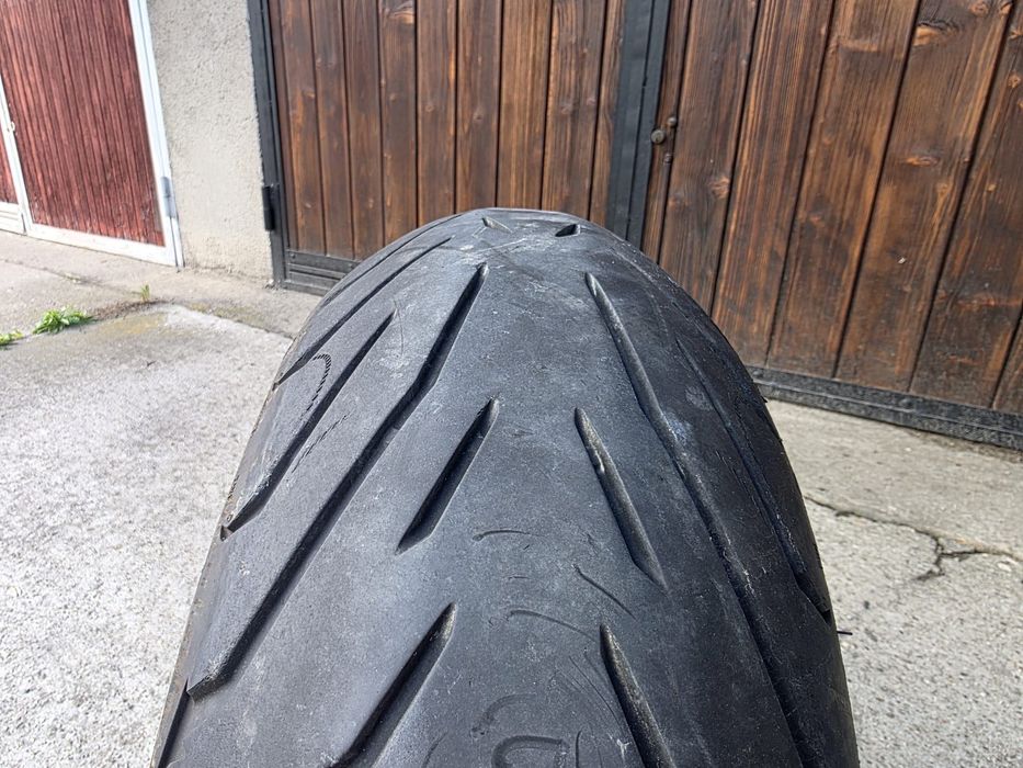 Komplet opon Pirelli do motocykla