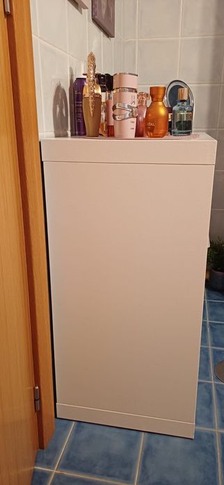 Móvel de arrumação casa
