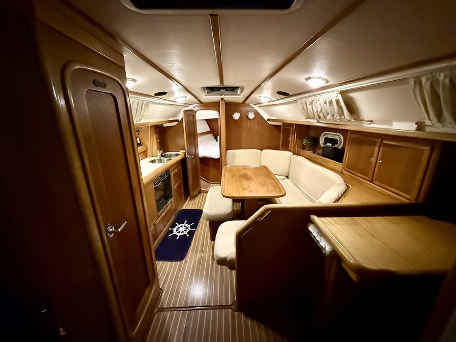 Veleiro Bavaria 35 Holiday