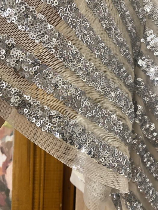 Коктейльне плаття!На весільну маму,чи просто на урочисті подіі!