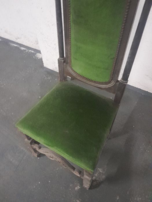 Cadeira veludo verde