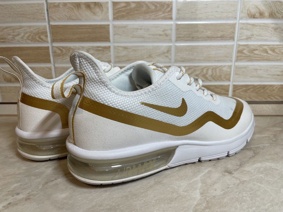 Кроссовки Nike air max 43 розмір, 27,5 см У відмінному стані кросівки